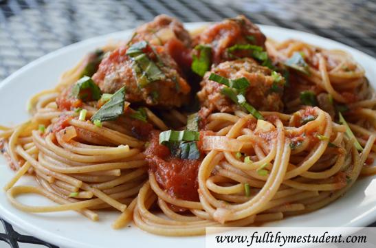  A delectable and easy-to-make tomato-wine sauce, perfect for pasta night!