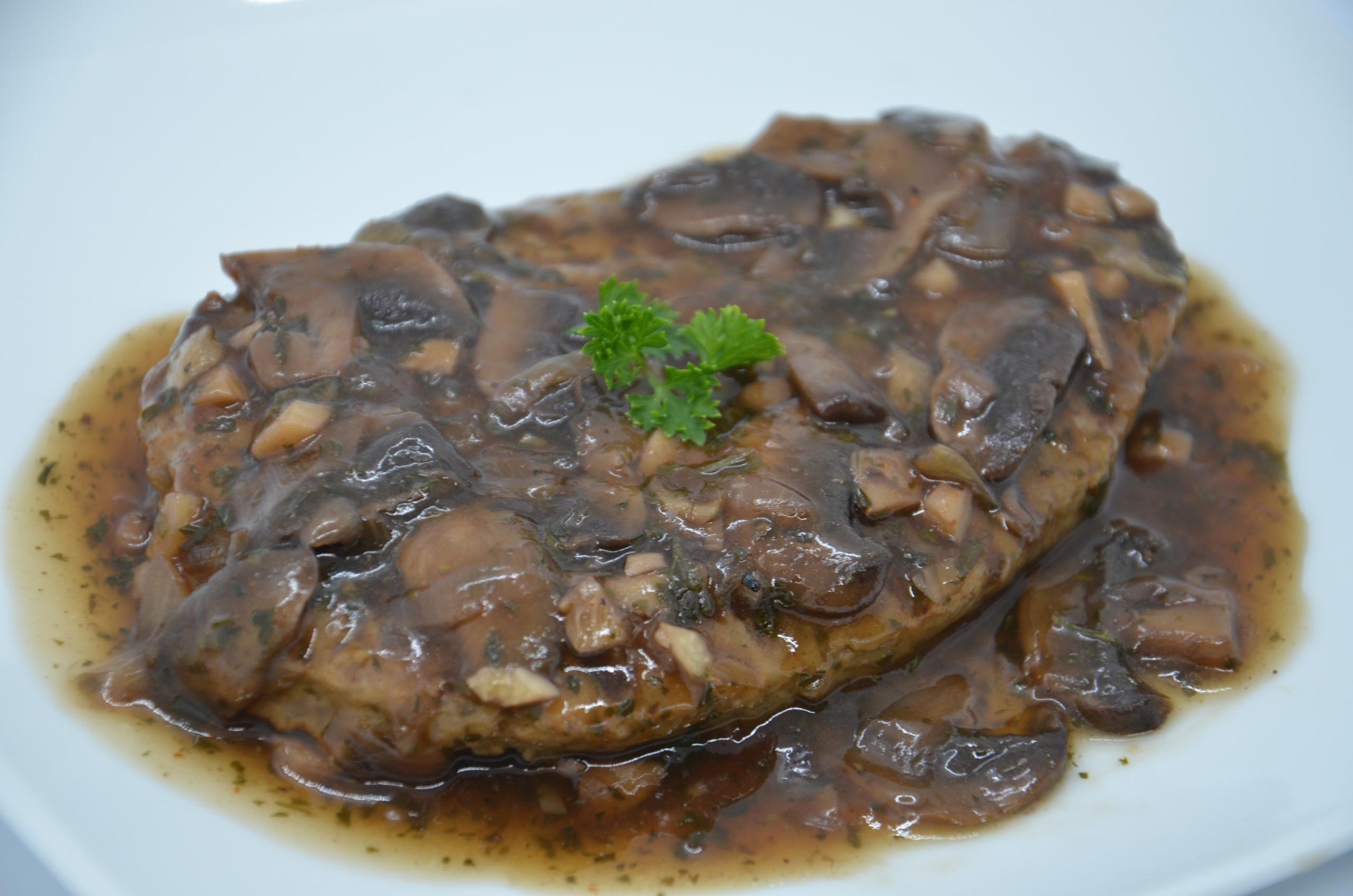  A delicious twist on classic steak and gravy