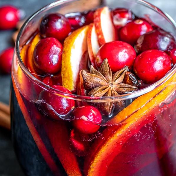  A deliciously satisfying and colorful drink that's sure to impress your guests