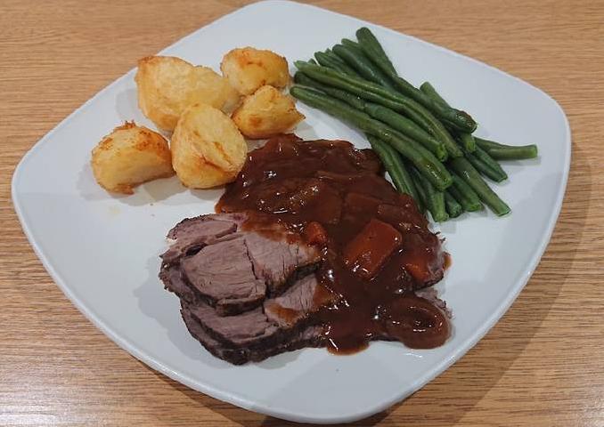  A romantic dinner for two: Beef in Red Wine Gravy