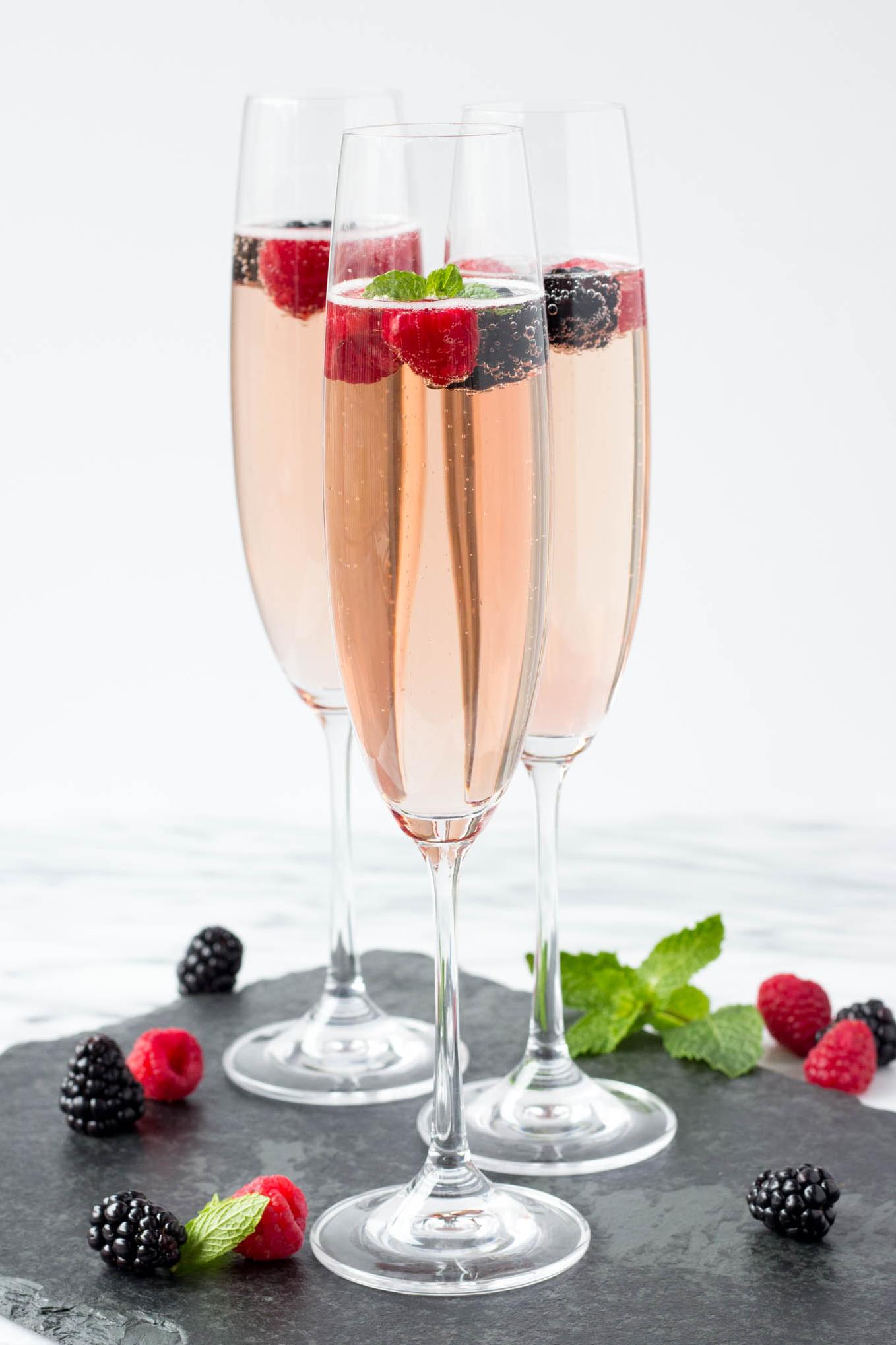  A sip of this sparkling wine cocktail is all you need to add excitement to your night.