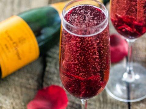  Add a pop of color to your party with this gorgeous cocktail.