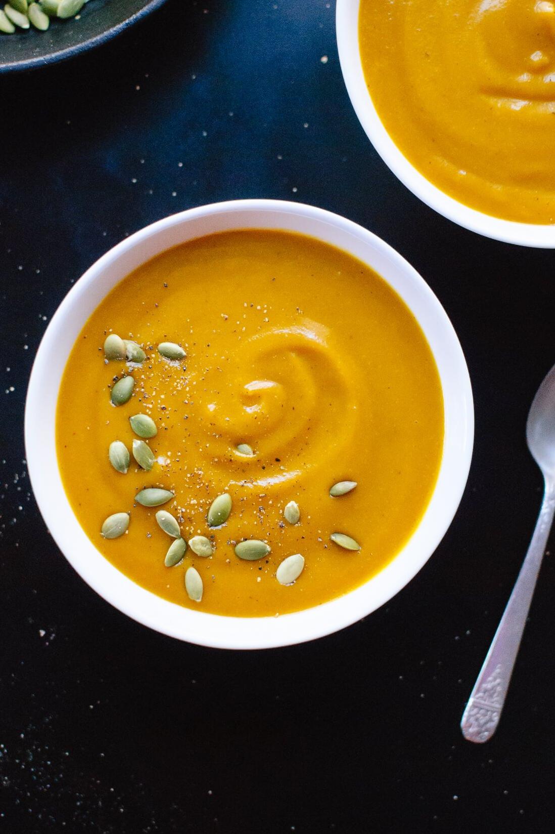  Add a touch of elegance to your dinner with creamy pumpkin soup