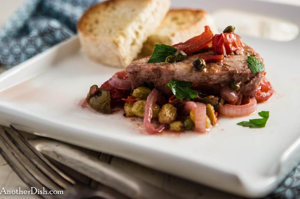  Add a touch of sophistication to your lunch with this gourmet tuna steak dish.
