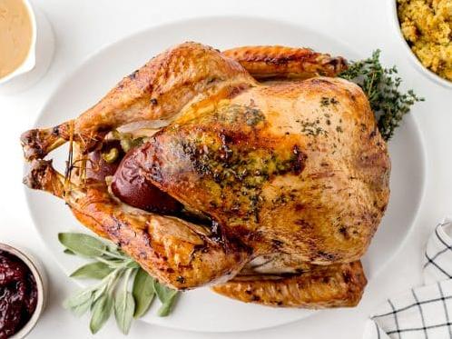  Add some sparkle to your dinner table with this turkey in champagne sauce.