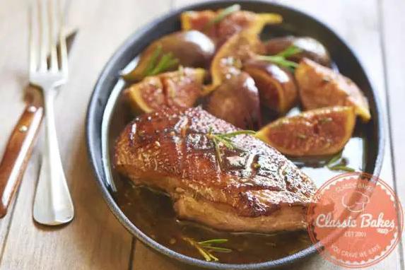  After cooking for just the right amount of time, the duck is cooked to crispy perfection.