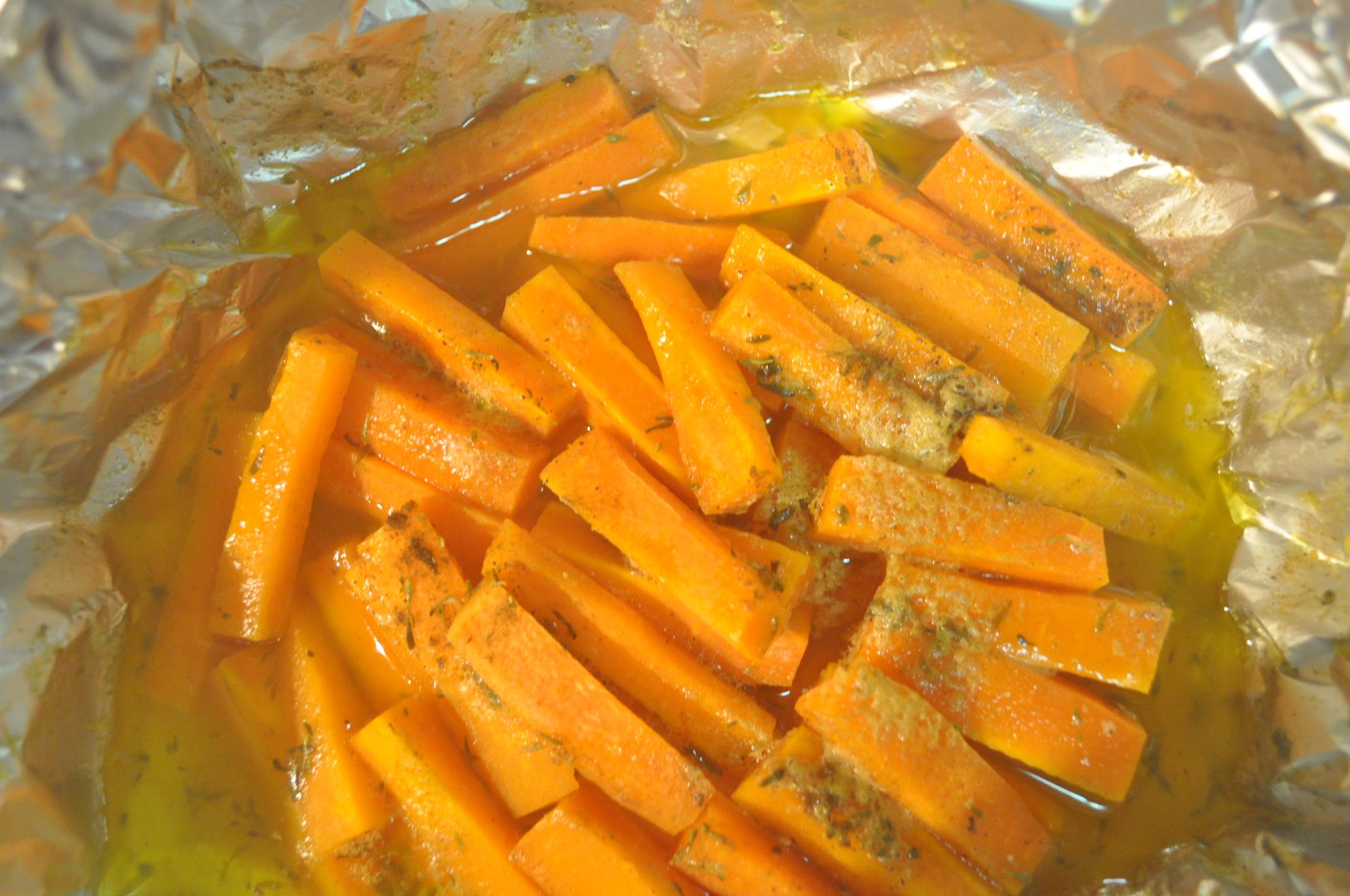  Aromatic cumin and thyme blend perfectly with sweet carrots in this dish.