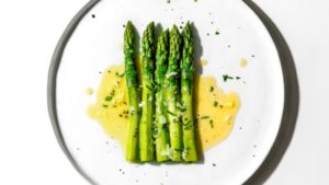 Asparagus With Lemon Wine Sauce