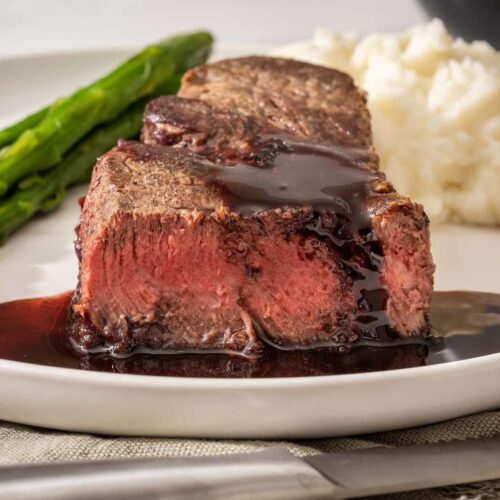 Beef Filet With Wine Sauce