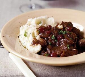 Beef in Red Wine With Cranberry