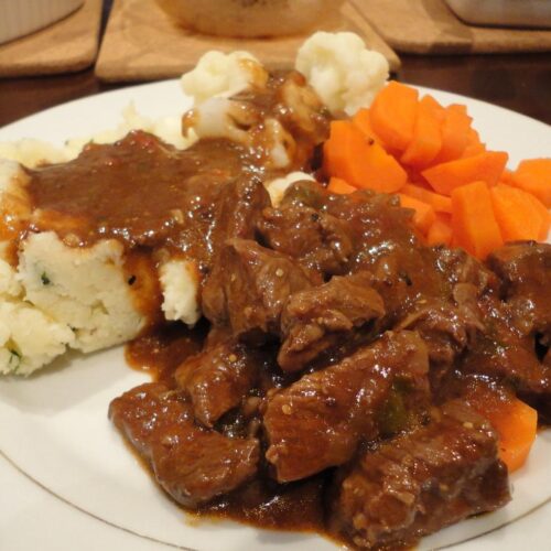 Beef, Red Wine, and Chilli Casserole
