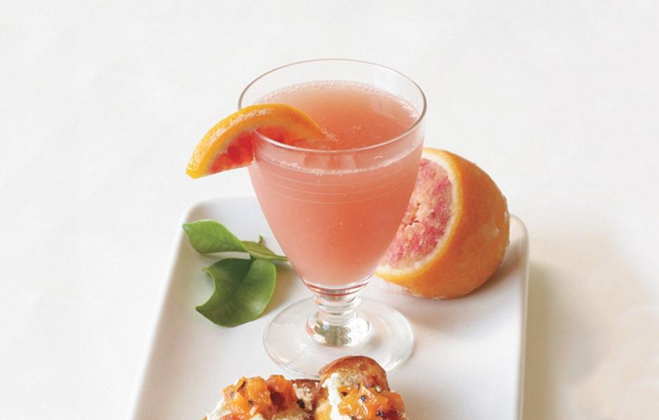 Sip Into Luxury: Blood Orange Champagne Cocktail Recipe
