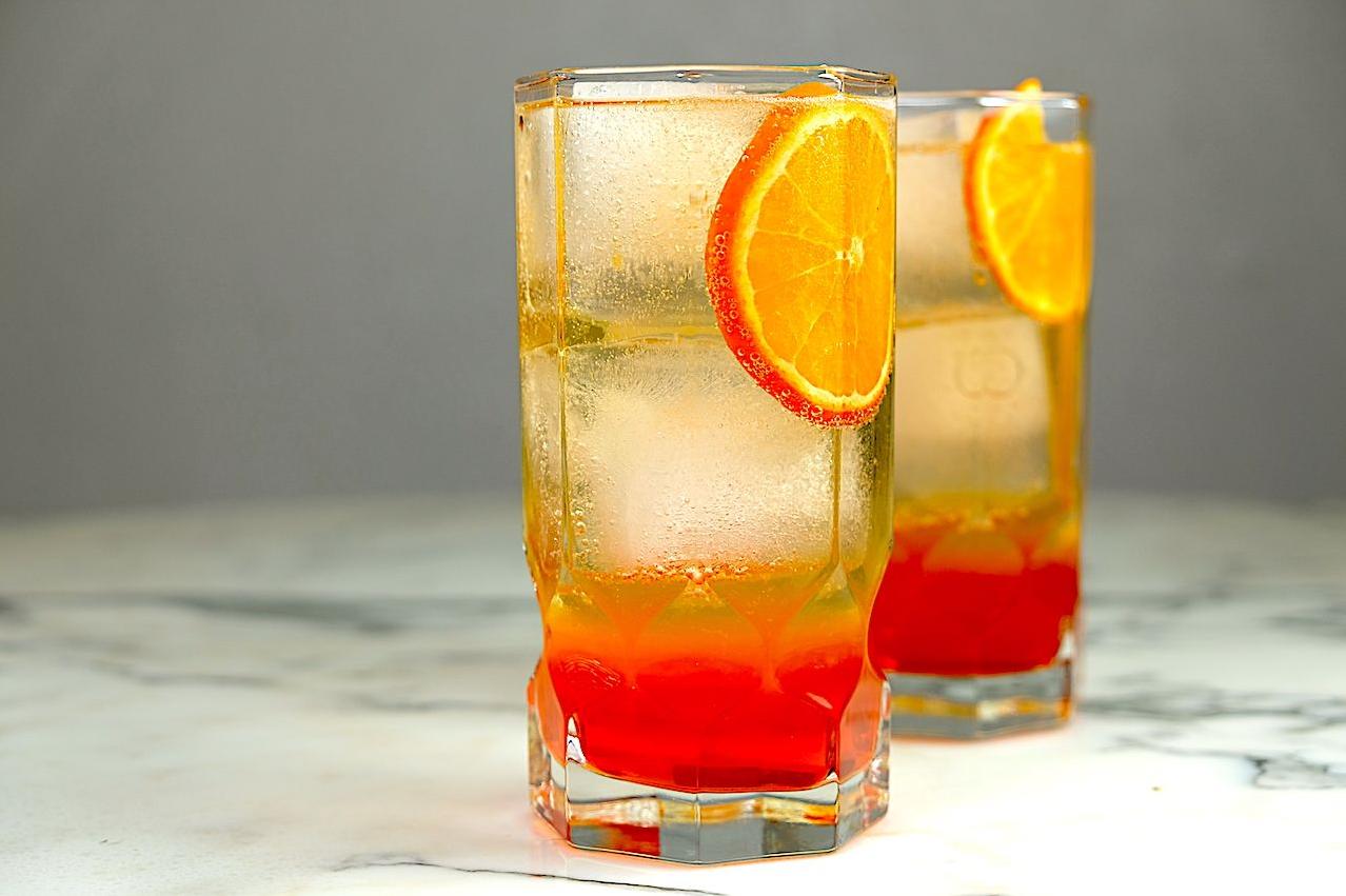  Bring a touch of glamour to your evening with this delectable and easy-to-make cocktail.