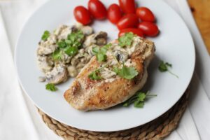Chicken Breasts in Champagne Sauce