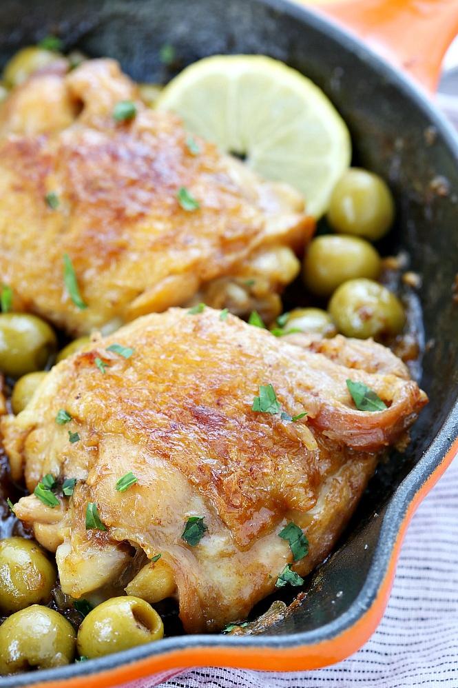 Chicken With White Wine and Olives