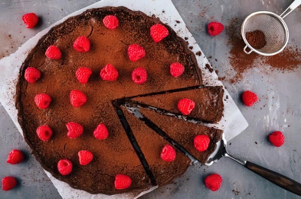 Decadent Chocolate-Cabernet Tart – Indulge Your Senses!