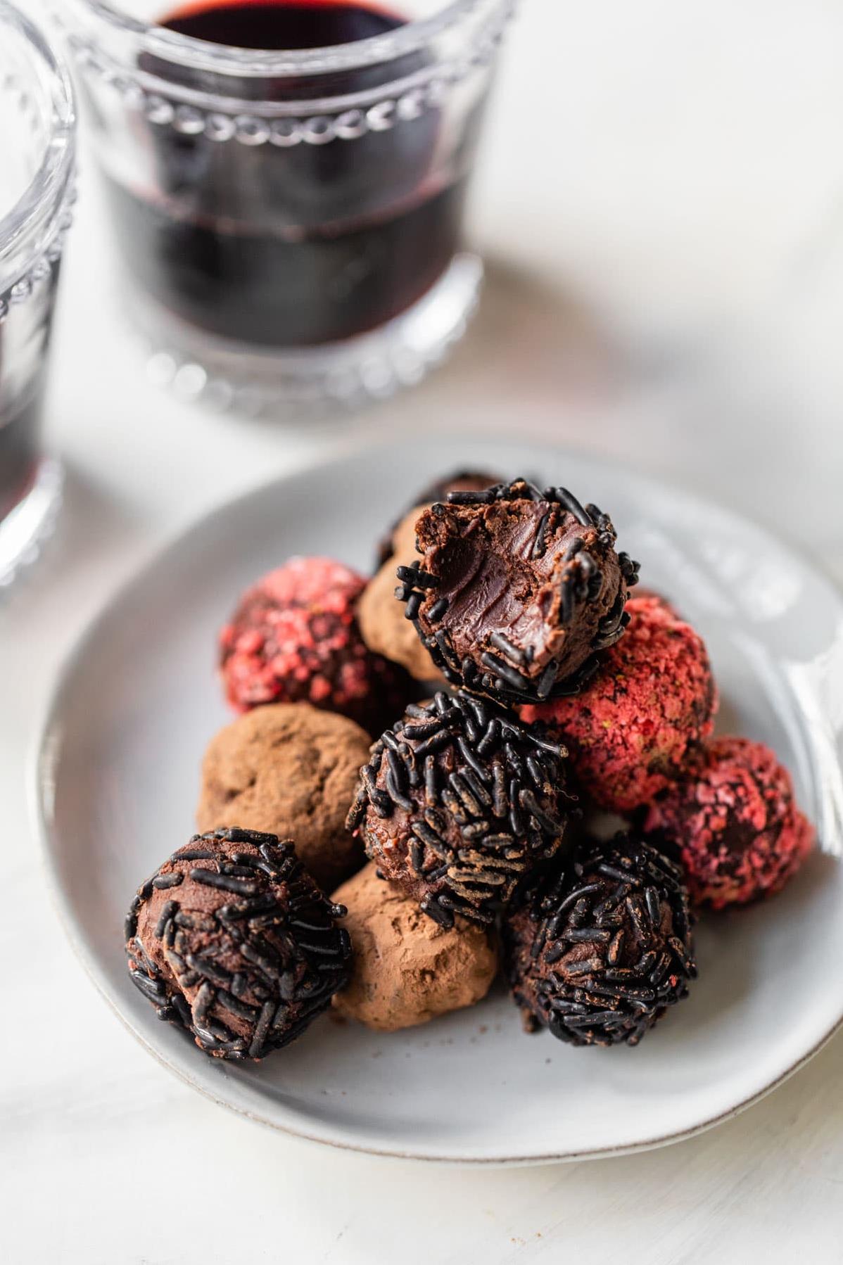 Indulge in Decadence: Chocolate Wine Truffles Recipe