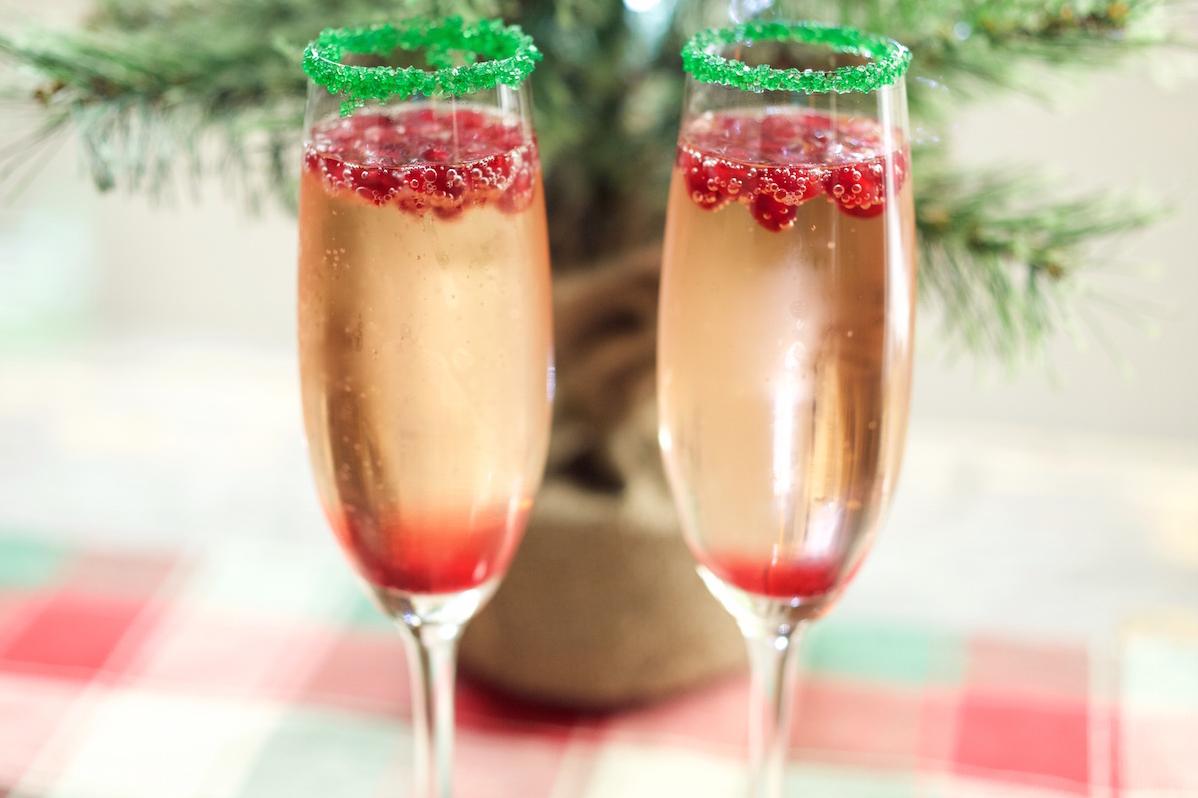 Sparkling Christmas Champagne Recipe: A Festive Delight