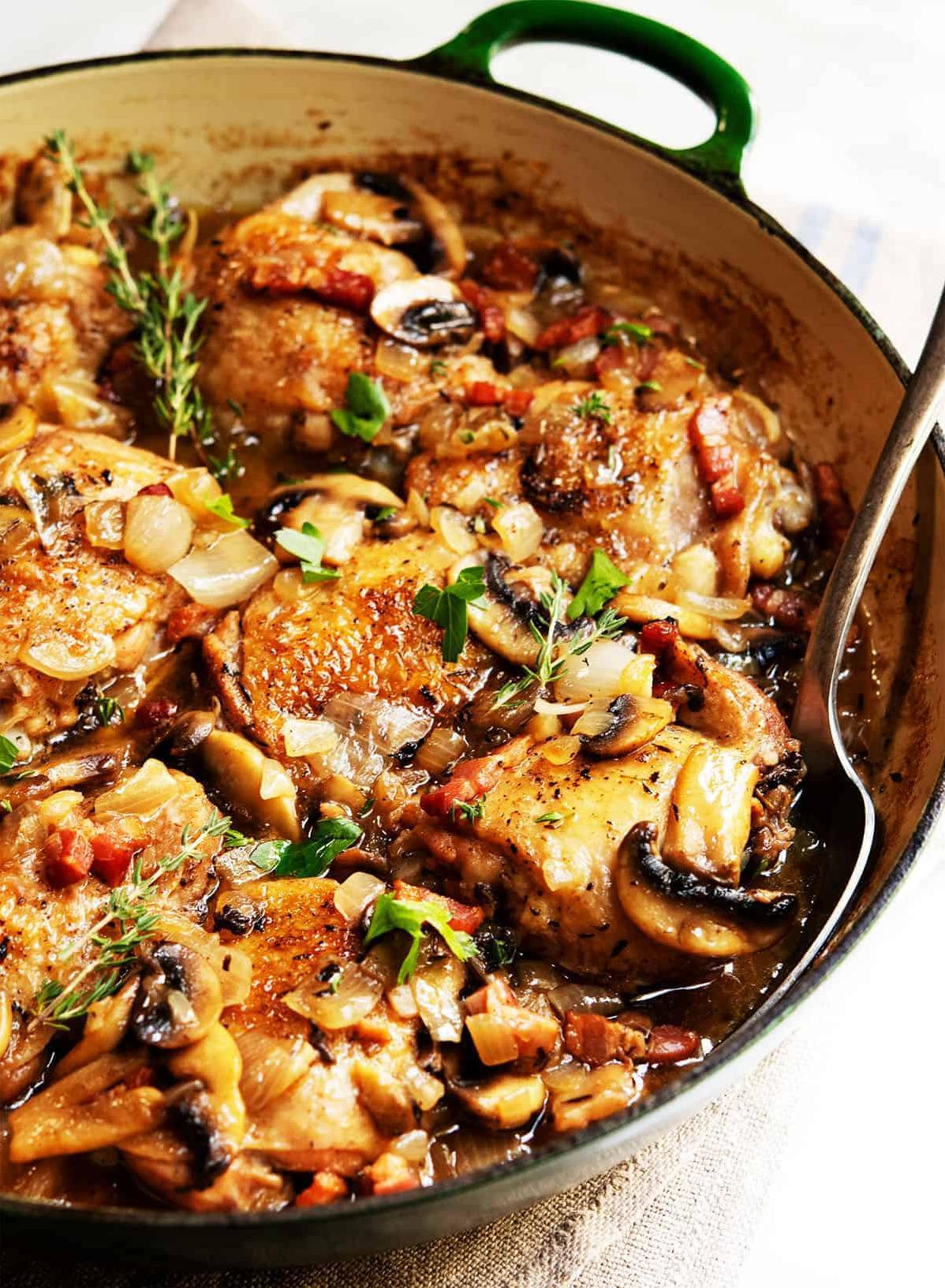  Coq Au Vin Blanc represents an elegant French classic made easy to prepare at home.