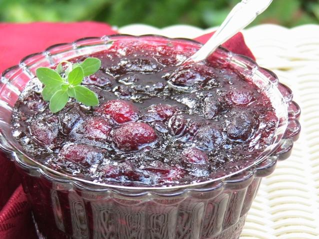  Cranberry-Orange sauce, spiced with Zinfandel, anyone?