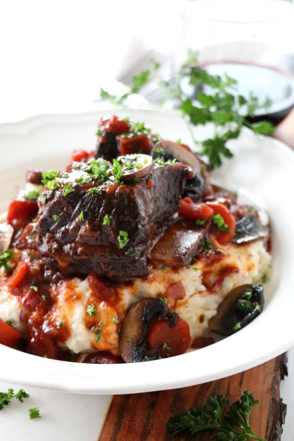 Mouthwatering Braised Short Ribs Recipe