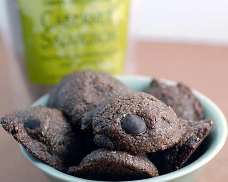  Dive into a world of decadence with these Cabernet Sauvignon Chocolate Chip Cookies 🍷🍪