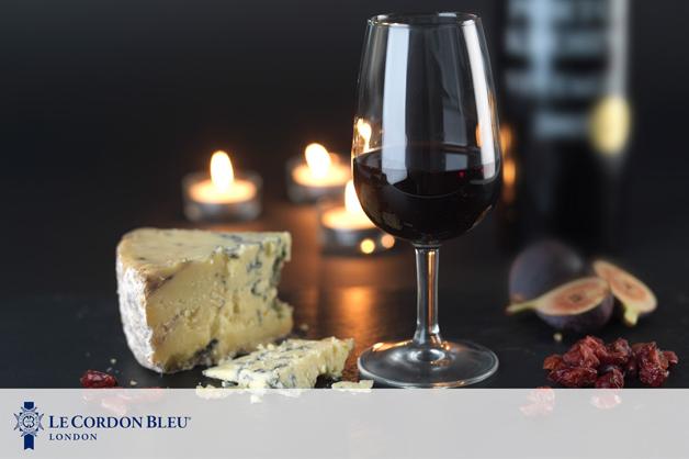  Dive into food heaven with this Red, Wine & Bleu recipe.