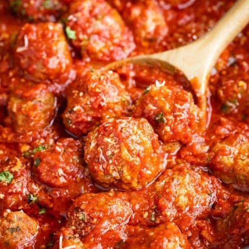  Don't just wine about boring meals, try these exquisite meatballs in a luxurious wine sauce!