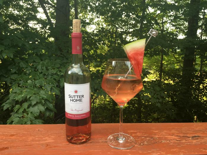 Perfect Fruity White Zinfandel Recipe for Summer Nights