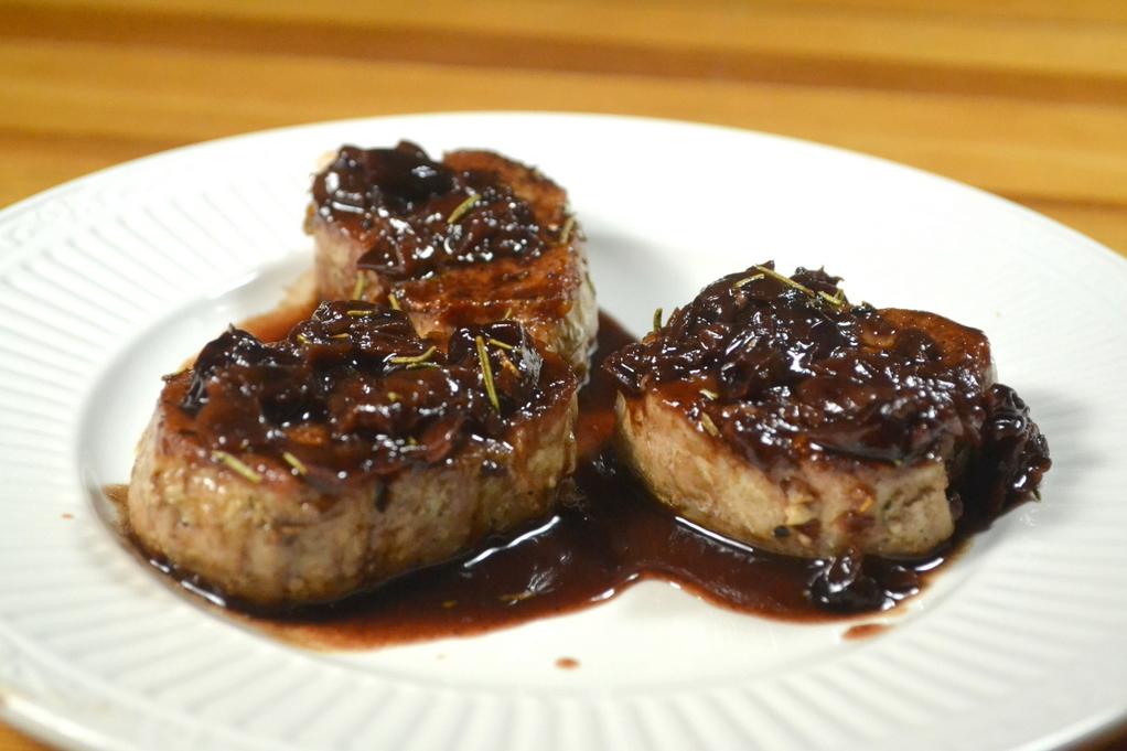  Get ready for a meaty treat with our Port Wine and Dried Cherry Pan Sauce!
