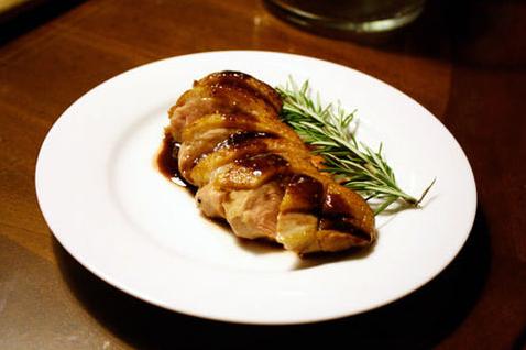  Give your dinner a French twist with this seared duck breast recipe.