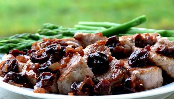  Have a dinner party coming up? Whip up these Pork Medallions with Port Wine and Dried Cherry Pan Sauce.