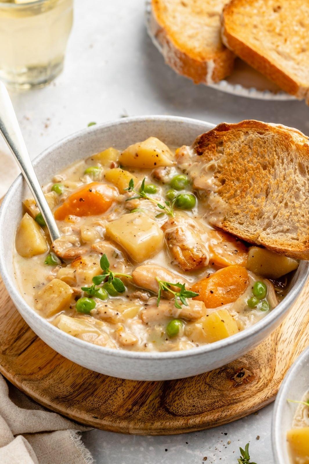  Hot and hearty chicken stew with a delicate white wine flavor
