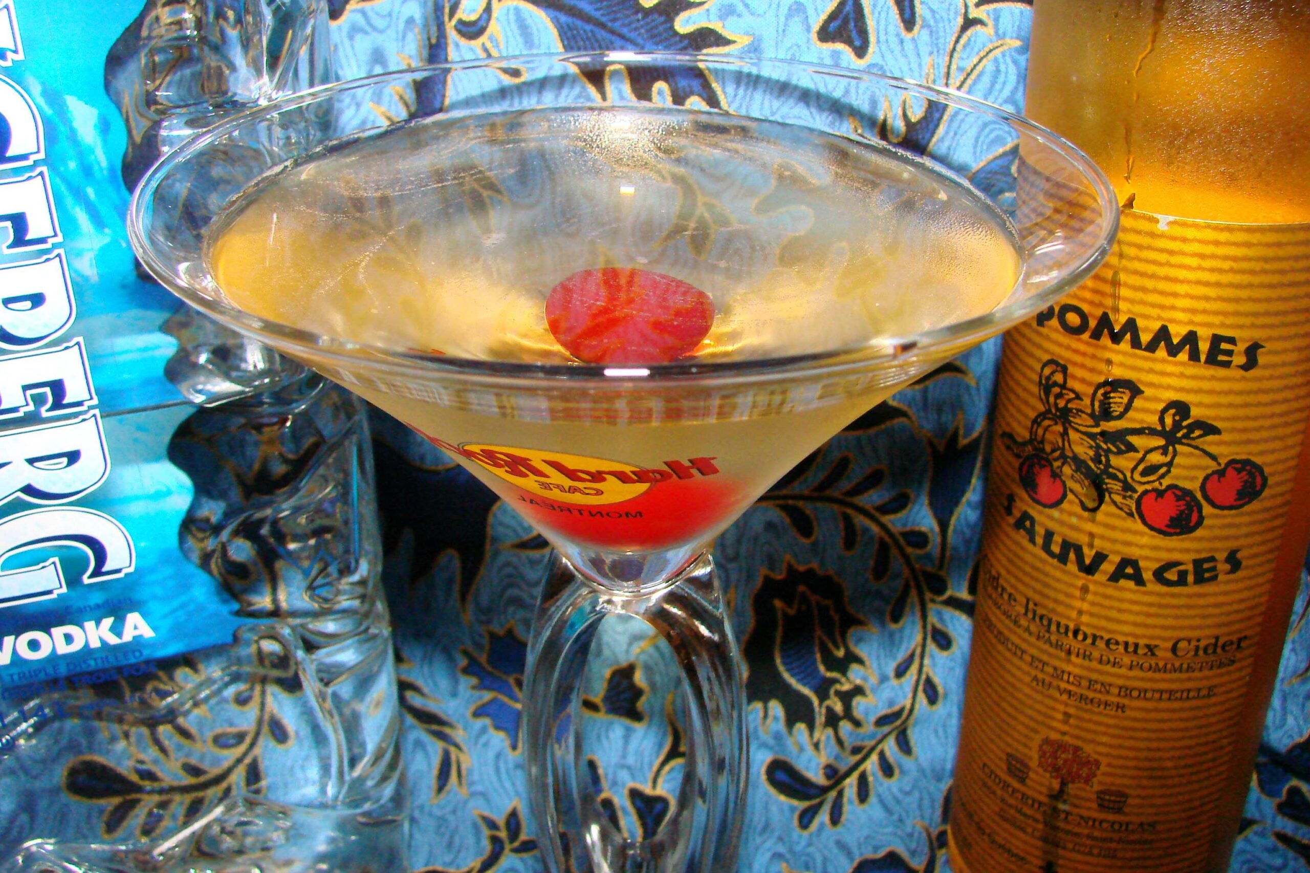 Ice Apple Wine Martini Recipe: A Refreshing Summer Cocktail!