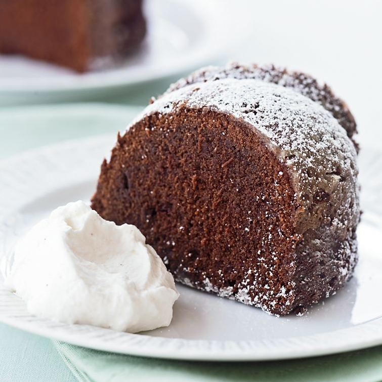  Indulge in the decadent and rich flavors of this Red Wine Chocolate Cake.