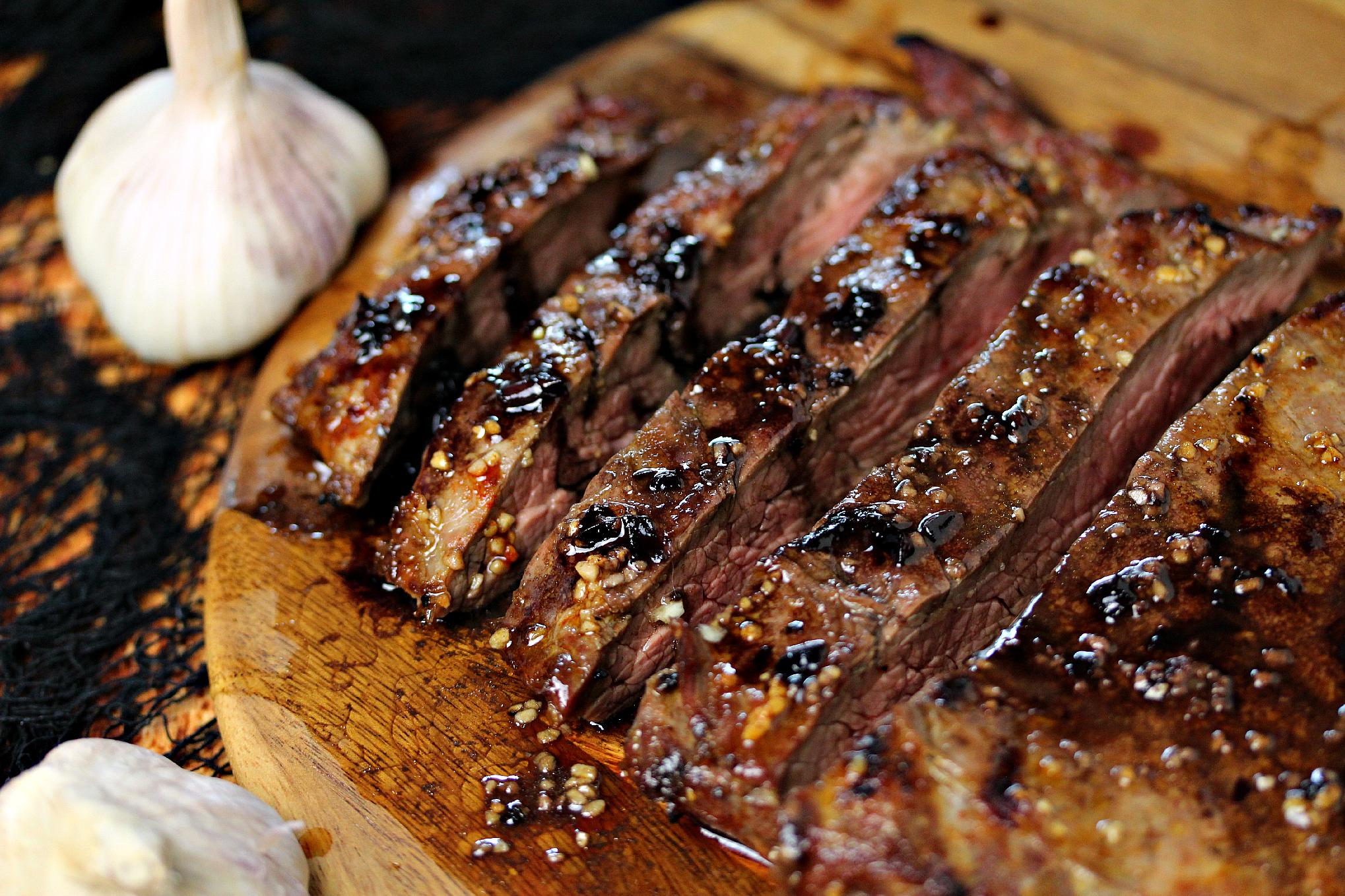  Juicy and tender flank steak cooked to perfection.