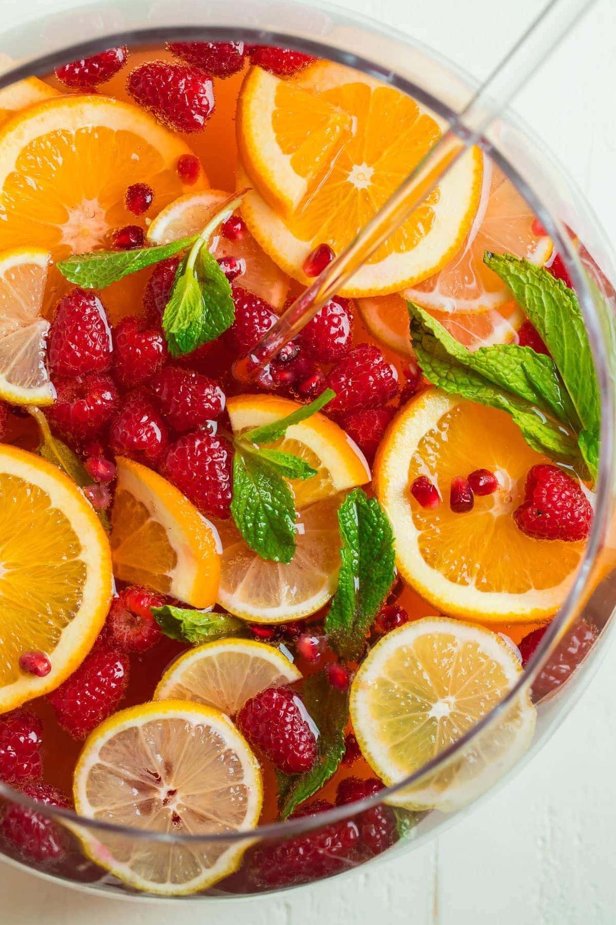  Just add champagne and voila, you've got yourself a fancy fruit salad.