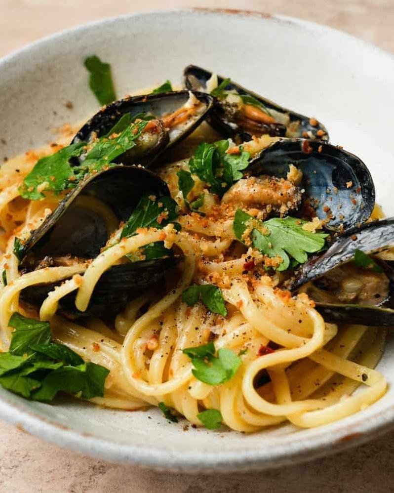  Let the aroma of the wine lead the way to this delicious spaghetti dish.