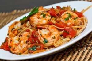 Linguine With Shrimp in Tomato White Wine Sauce