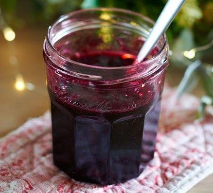  Looking for a sophisticated dessert? Delight your guests with our elegant Wine Jelly!