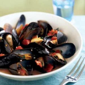 Mussels With Tomato Wine Broth