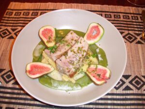 Pan Seared Tuna in Chardonnay Sauce