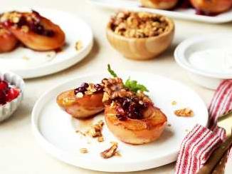 A Romantic Twist: Pears Infused with Rich Red Wine Sauce