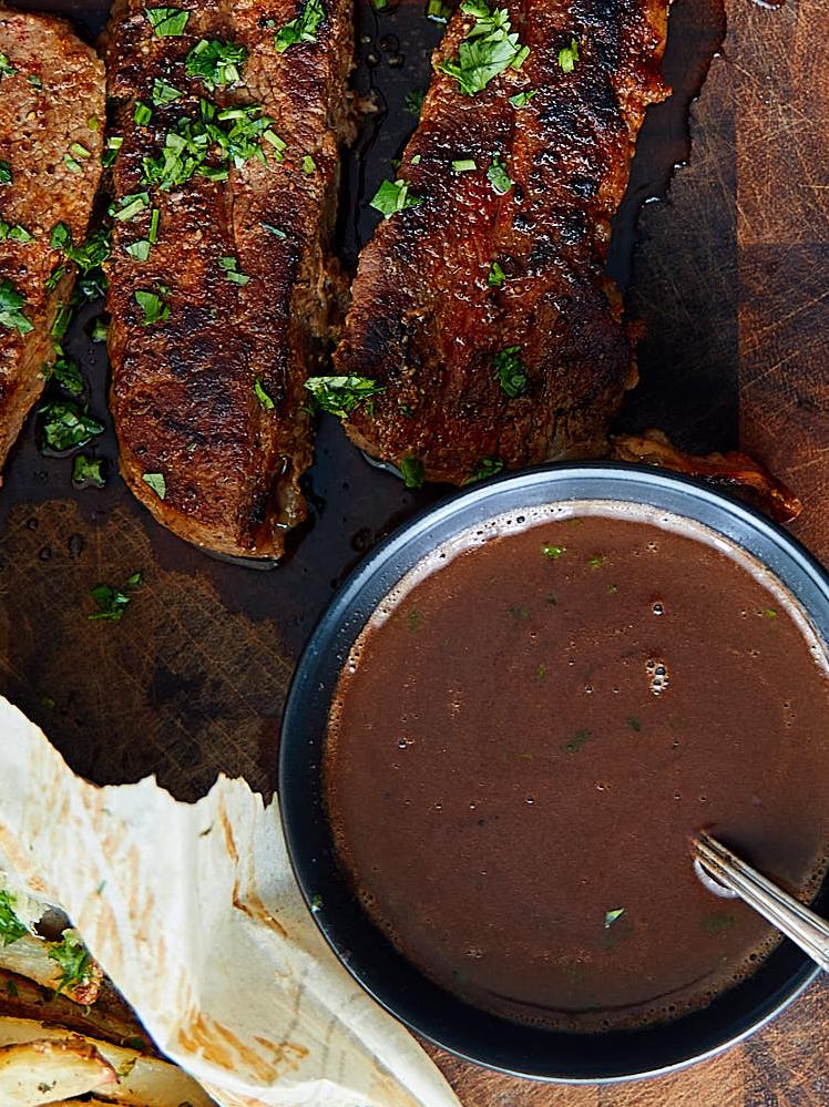  Perfectly cooked steak starts with a great sauce.