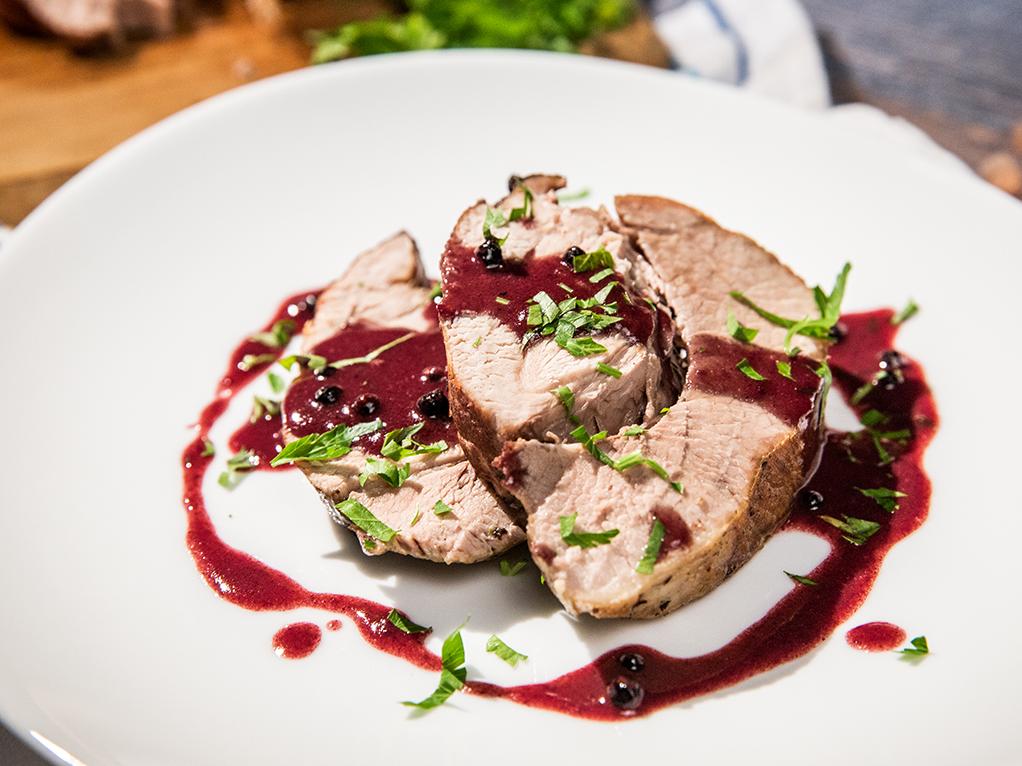 Delicious Pork with Rich Red Wine Sauce