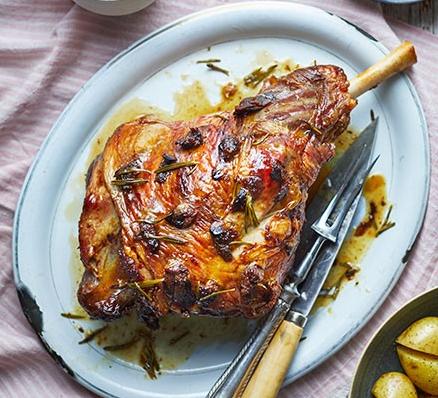  Savor every bite of this succulent lamb in anchovy and wine sauce.