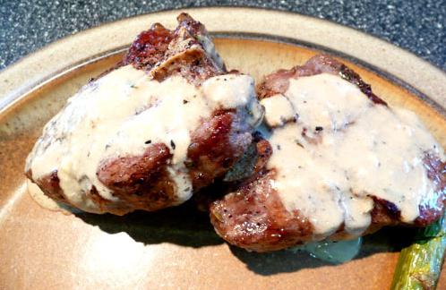 Seared Lamb Chops With a Goat Cheese White Wine Reduction