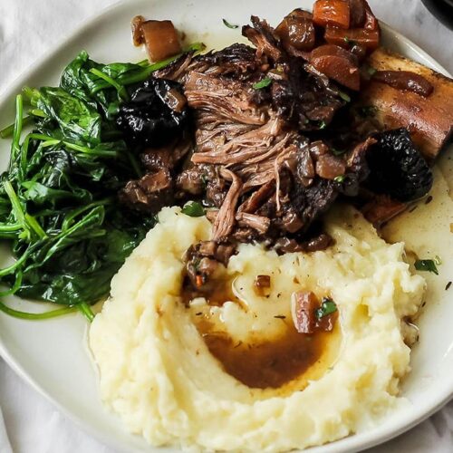 Short Ribs With Red Wine and Prune