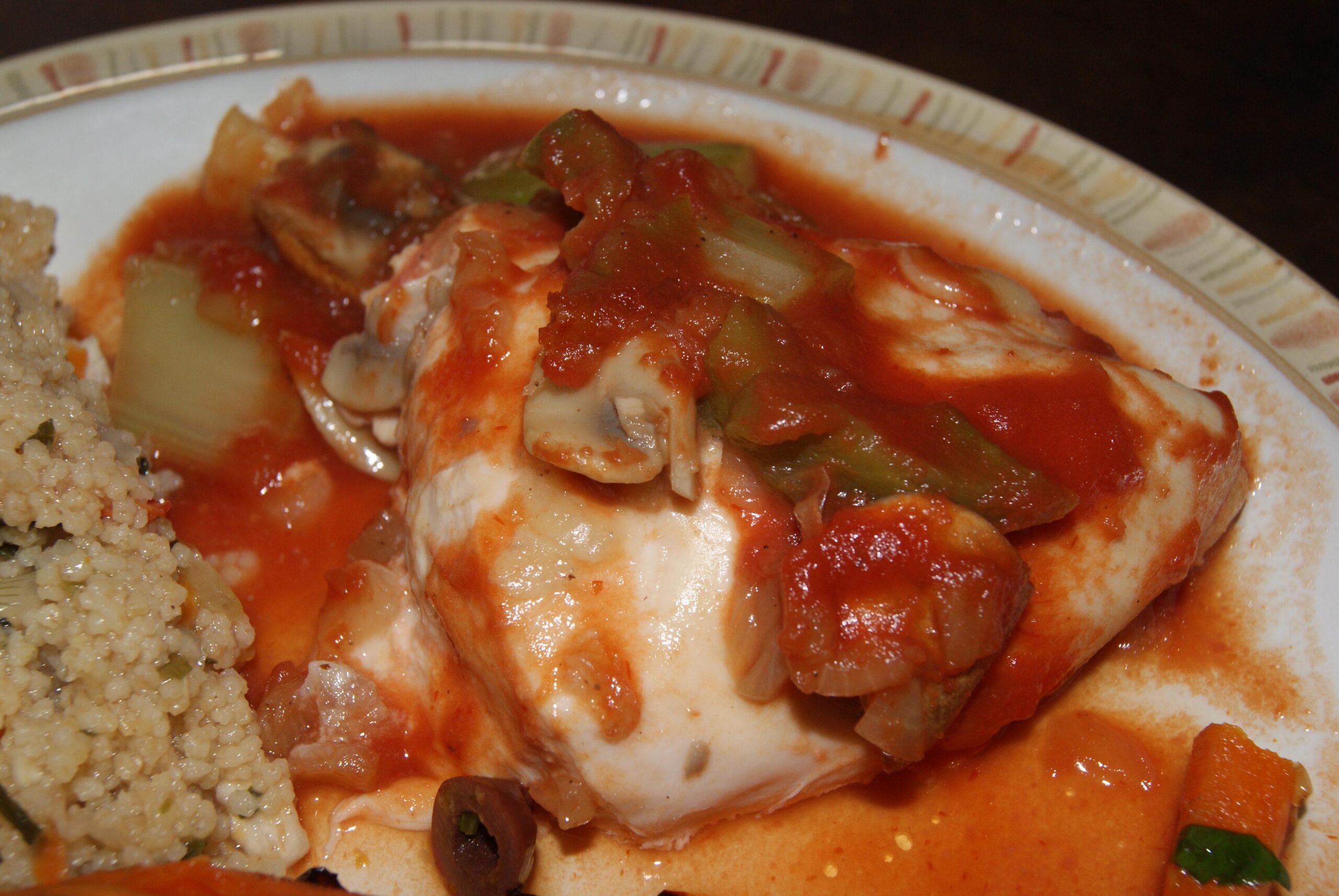 Delectable Smothered Chicken in Rich Wine Sauce Recipe