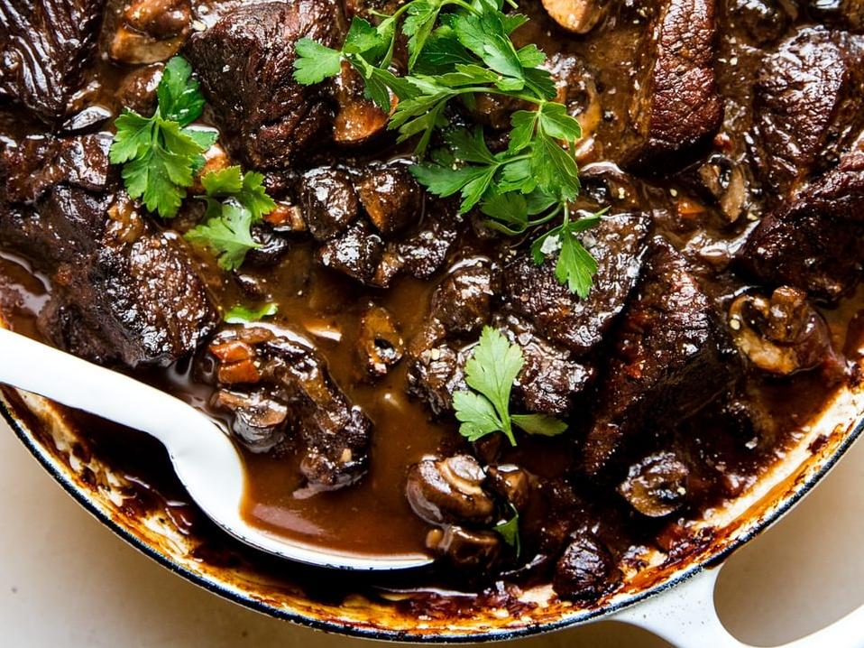  Tender beef tips braised to perfection in a rich red wine sauce.